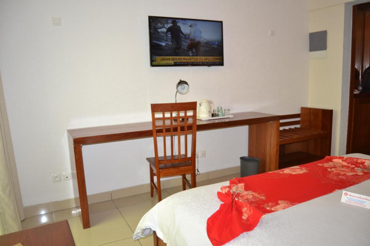 Grand Hotel Aeroport Douala Dış mekan fotoğraf